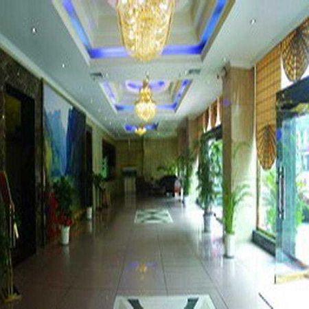 365Days Inn Hotel Yichang Extérieur photo