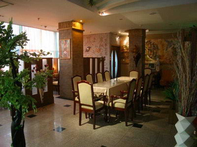 365Days Inn Hotel Yichang Restaurant photo